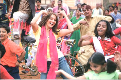 aaja-nachle.jpg